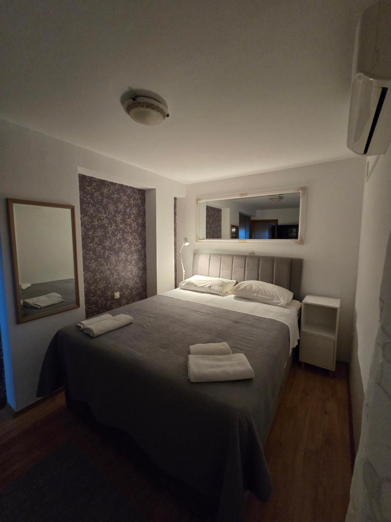 Guest Accomodation Zura Скрадин Екстериор снимка