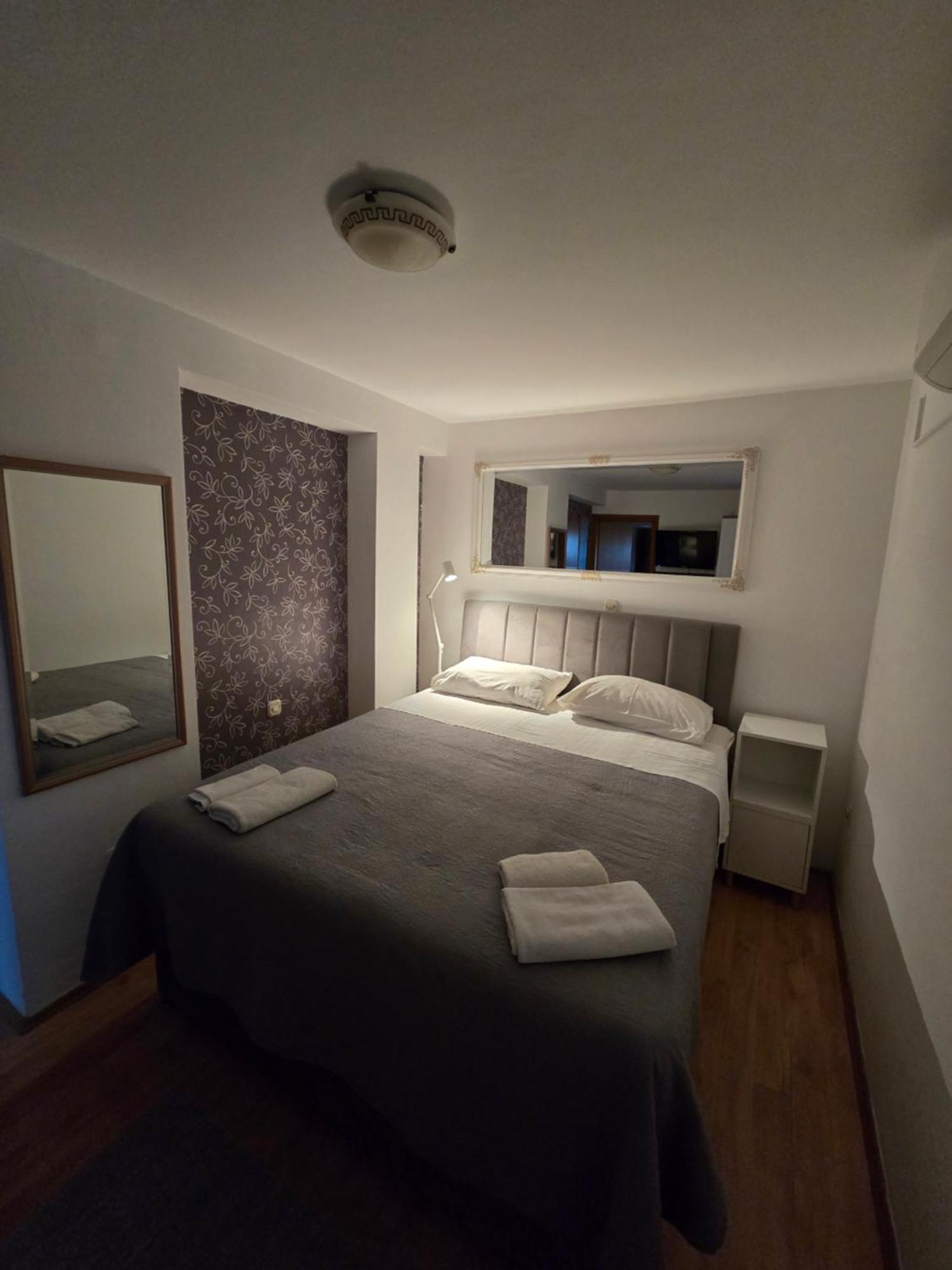 Guest Accomodation Zura Скрадин Екстериор снимка