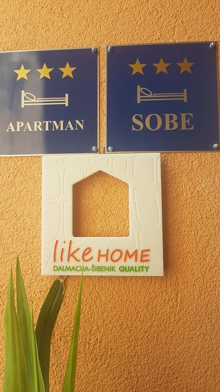 Guest Accomodation Zura Скрадин Екстериор снимка