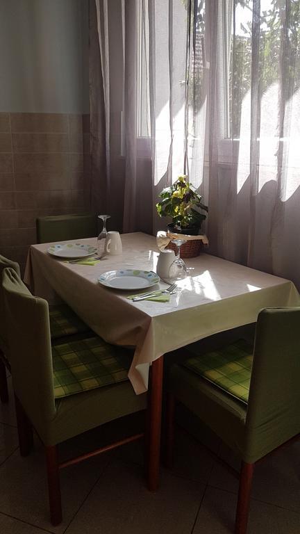 Guest Accomodation Zura Скрадин Екстериор снимка